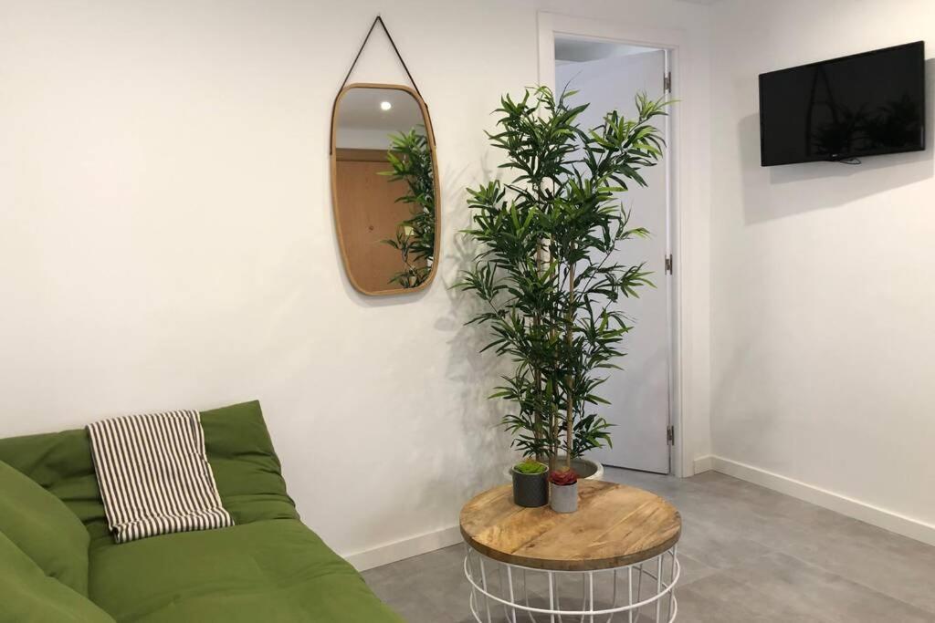 M3 Terrace. Cool Apartment 15 Min Center By Metro Esplugues de Llobregat Extérieur photo